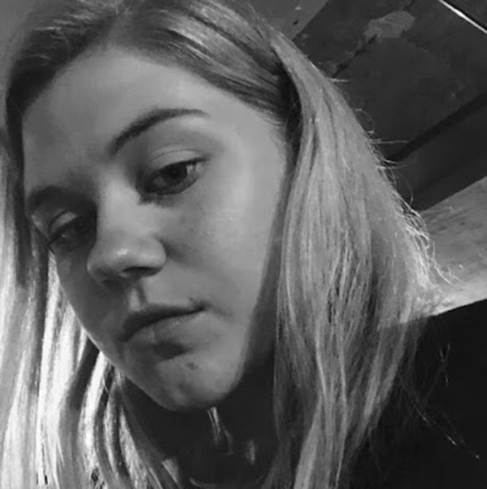 Meet your Posher, Helena